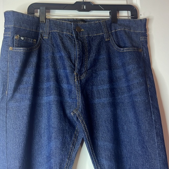 Men's Classic Blue Jeans - Picture 2 of 9